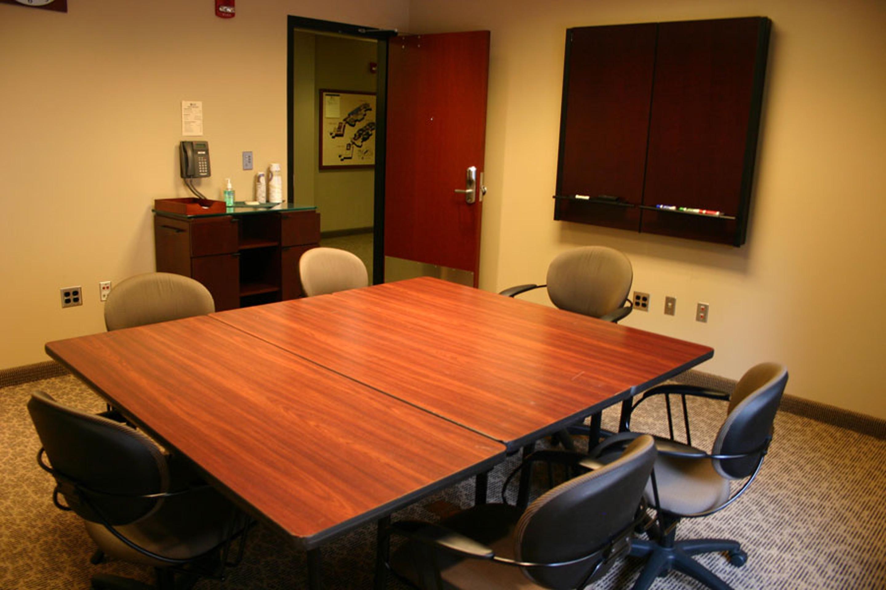 Candlewood Suites East Lansing By Ihg Dış mekan fotoğraf