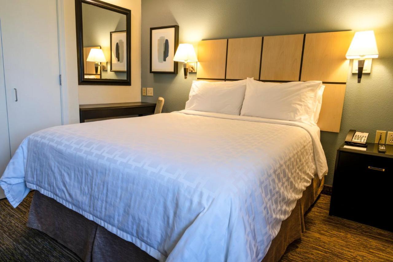 Candlewood Suites East Lansing By Ihg Dış mekan fotoğraf