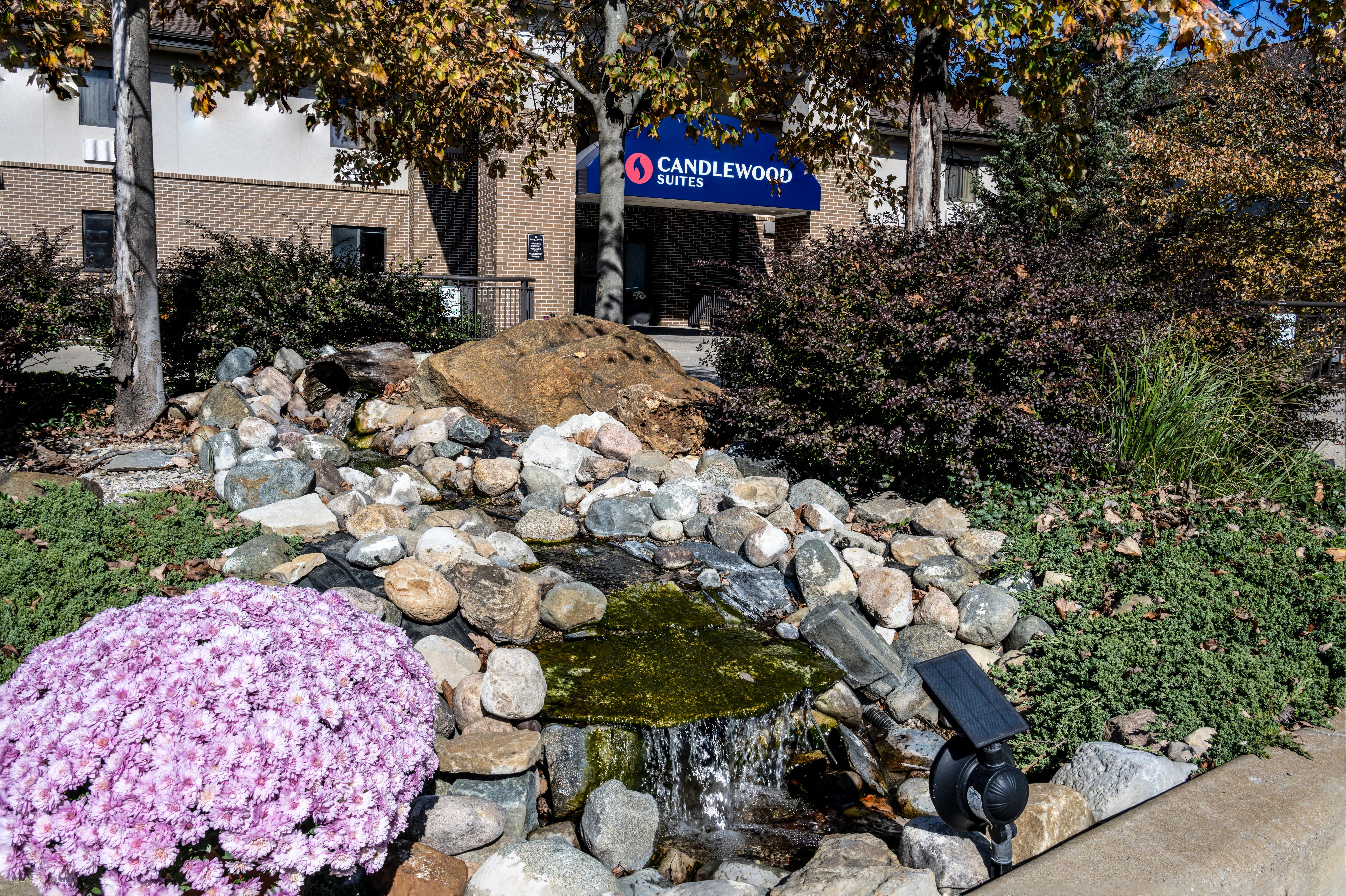 Candlewood Suites East Lansing By Ihg Dış mekan fotoğraf